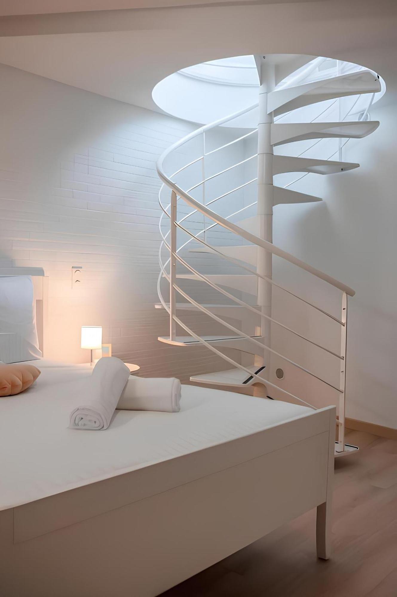 Cozy Appartement Plein Centre, Proche Gare/Plage Menton Bagian luar foto